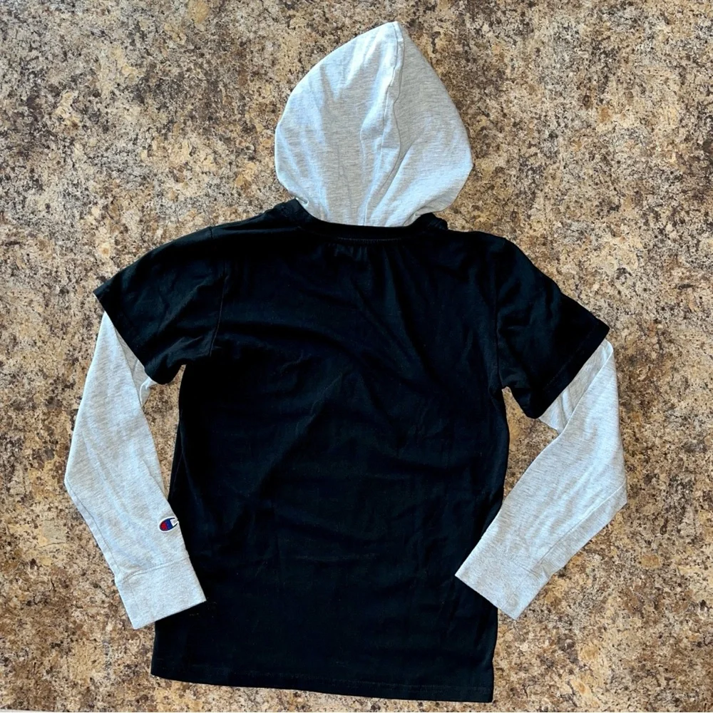 Champion Boys Sz M 2 Piece Bundle Black Gray Long Sleeve Hoodie Tee Joggers Set